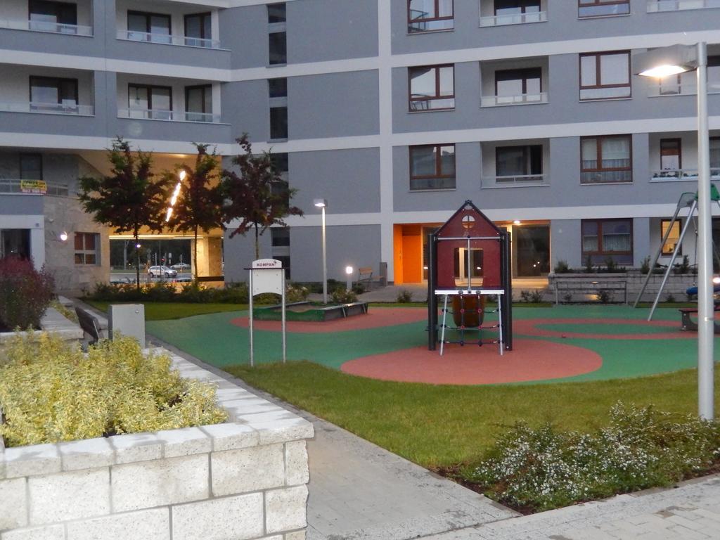 Inny Wymiar Varsovia Exterior foto